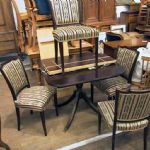 203 7270 DINING ROOM SET